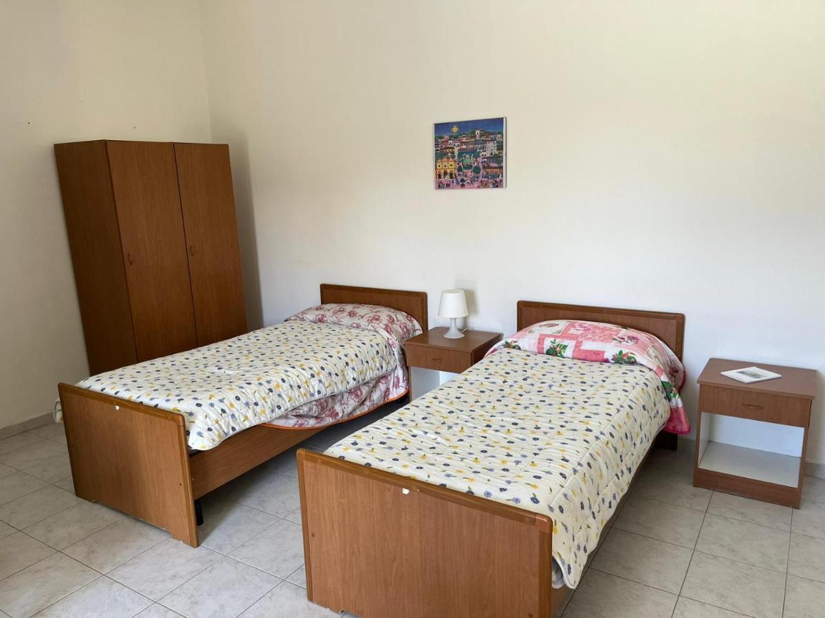 Hotel Casa Del Sorriso à Naples Extérieur photo